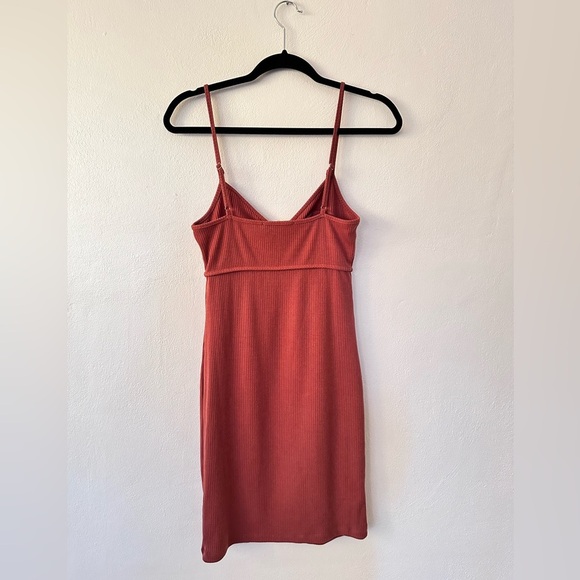 ASTR The Label Ribbed Mini Dress - Picture 4 of 7